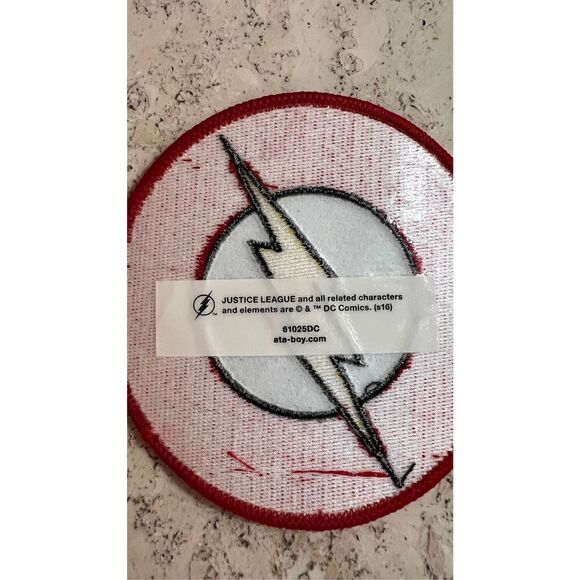 Justice League DC Comics The Flash Appliqué Sew On Patch Black Red - Picture 3 of 6